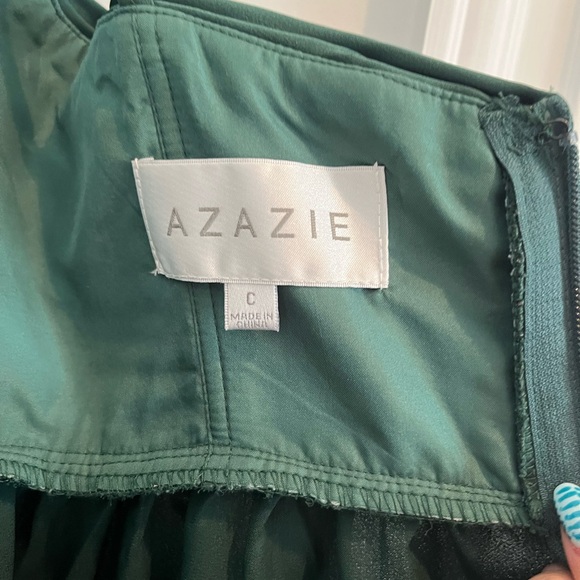 Formal Gown - Picture 4 of 7